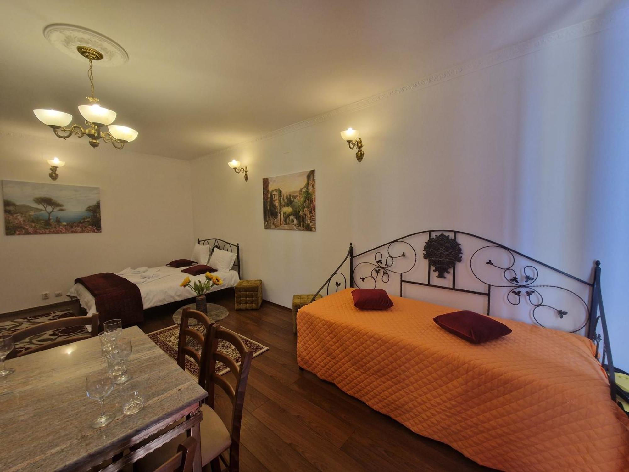 5* Royal House Near Unirii Square Villa Клуж-Напока Екстериор снимка