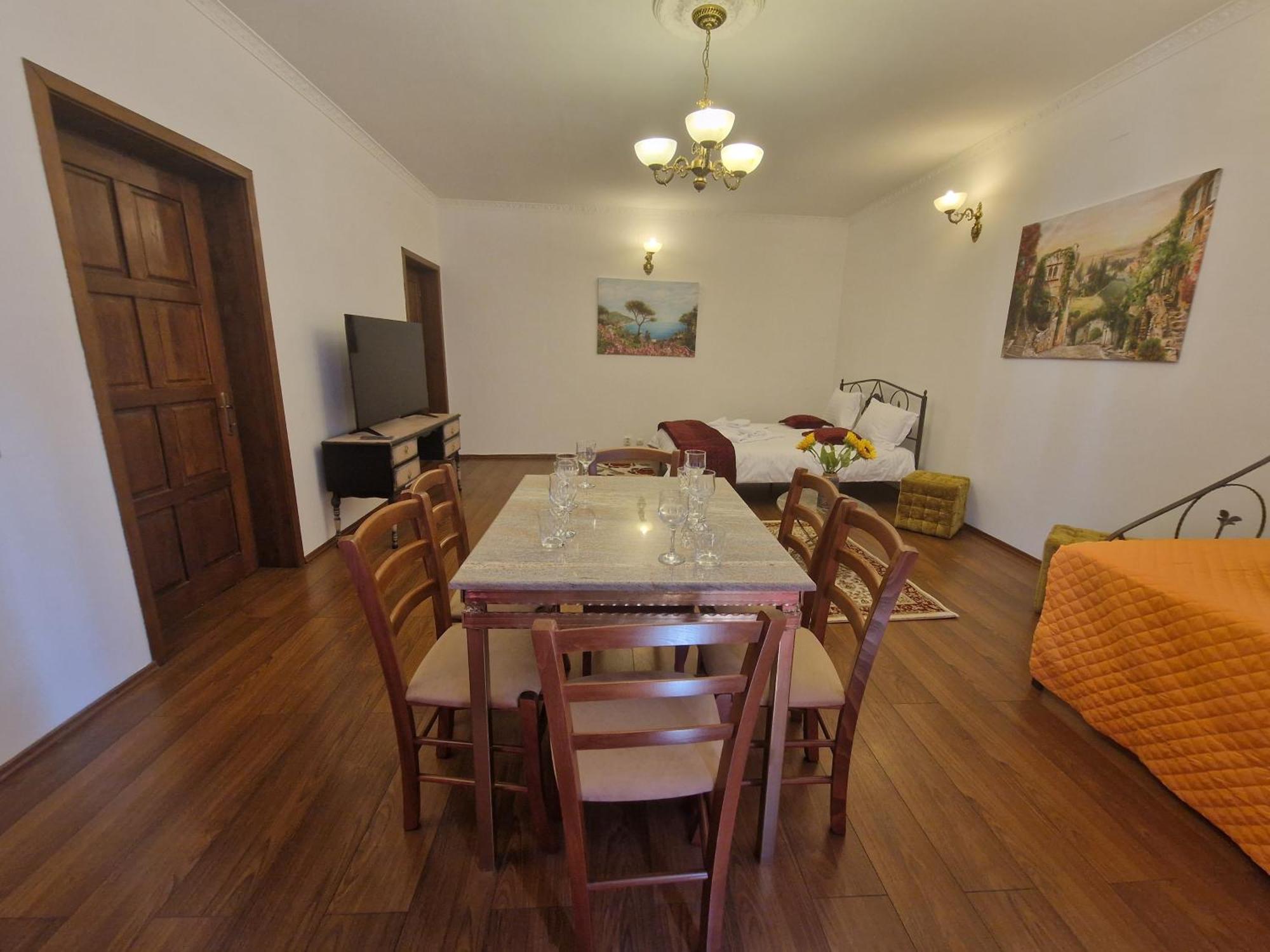 5* Royal House Near Unirii Square Villa Клуж-Напока Екстериор снимка