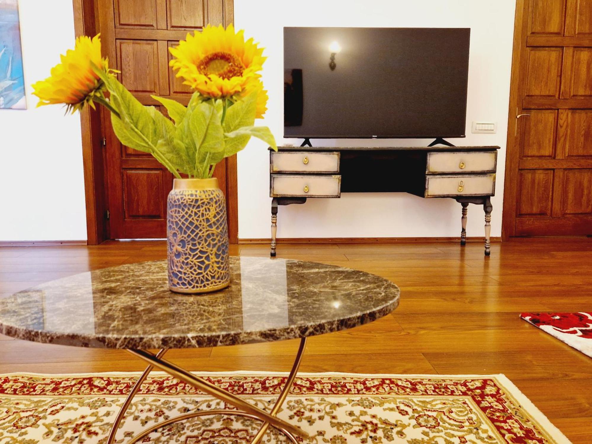 5* Royal House Near Unirii Square Villa Клуж-Напока Екстериор снимка